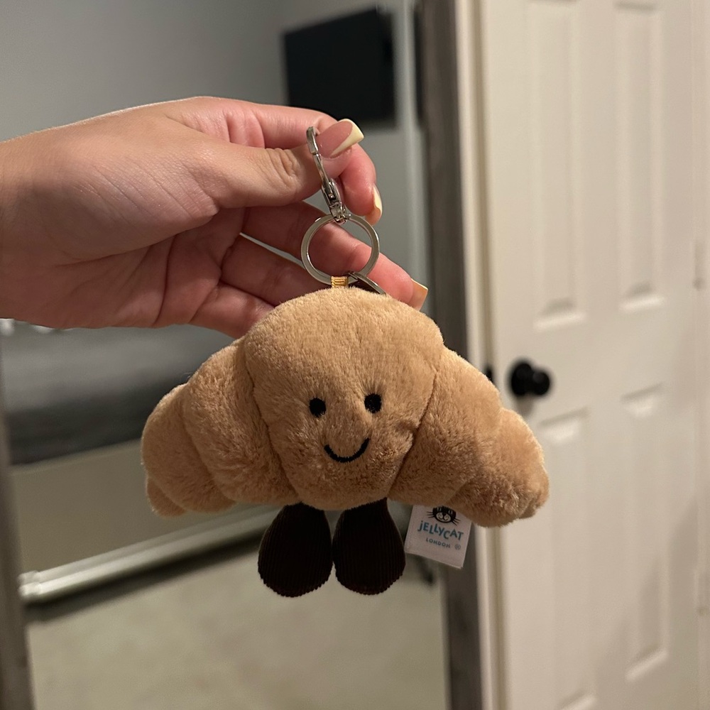 Jellycat Amuseables Croissant Bag Charm